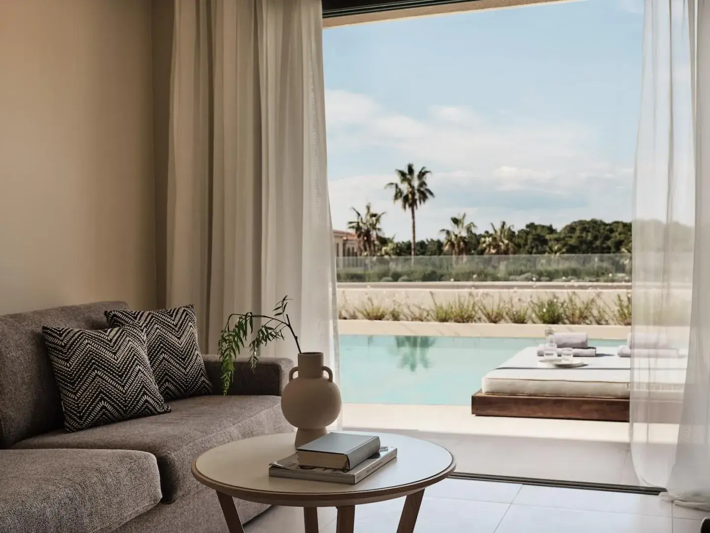 Junior Suite with Sea View & Private Pool