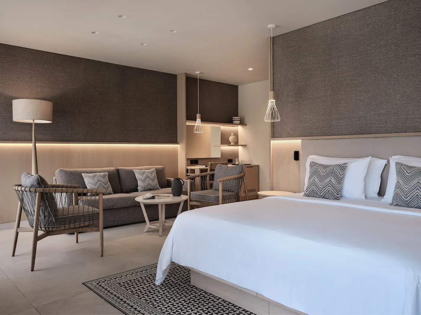 One-Bedroom Panoramic Suite with Sea View, Private Pool & Jacuzzi