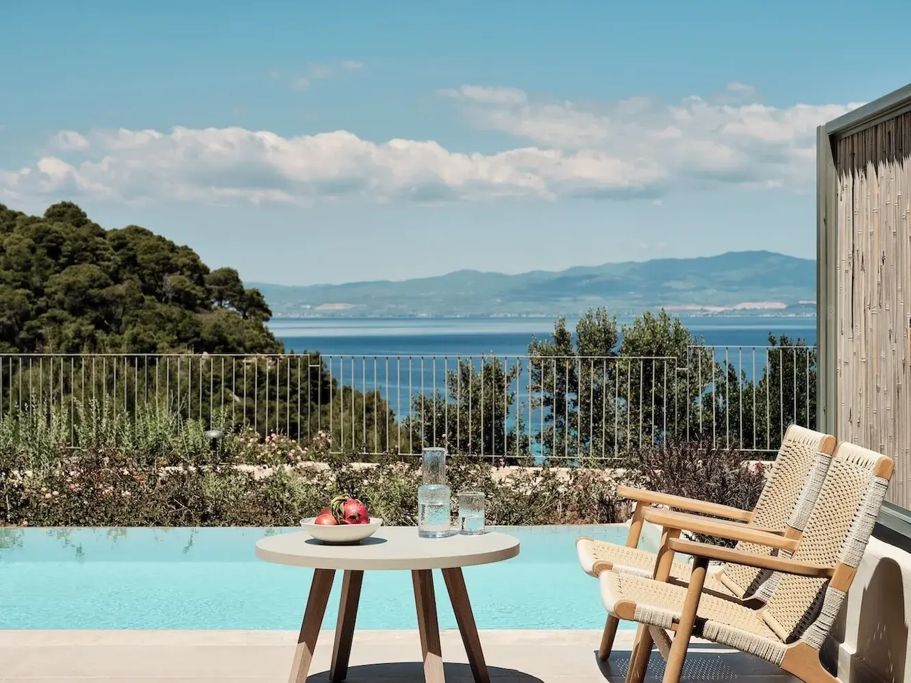 One-Bedroom Panoramic Suite with Sea View, Private Pool & Jacuzzi